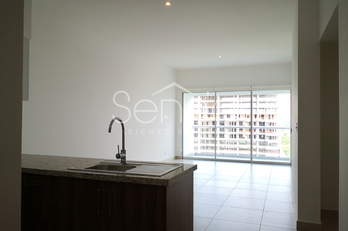 2019-11-22_17_20_37_19GM-15 - Renta - Departamento 804 Torre Oceana 2 habitaciones Via Montejo -2.jpg